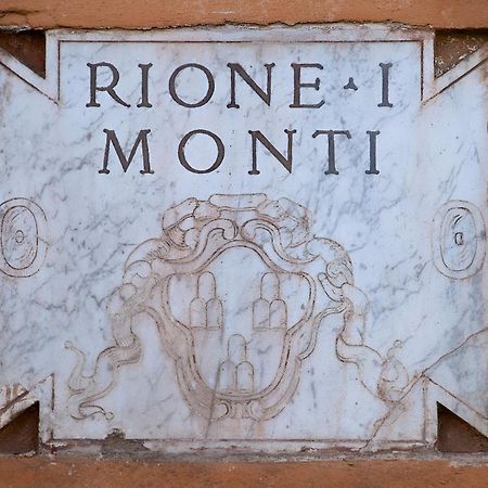 Vacanze Romane Colosseo Apartment Bagian luar foto