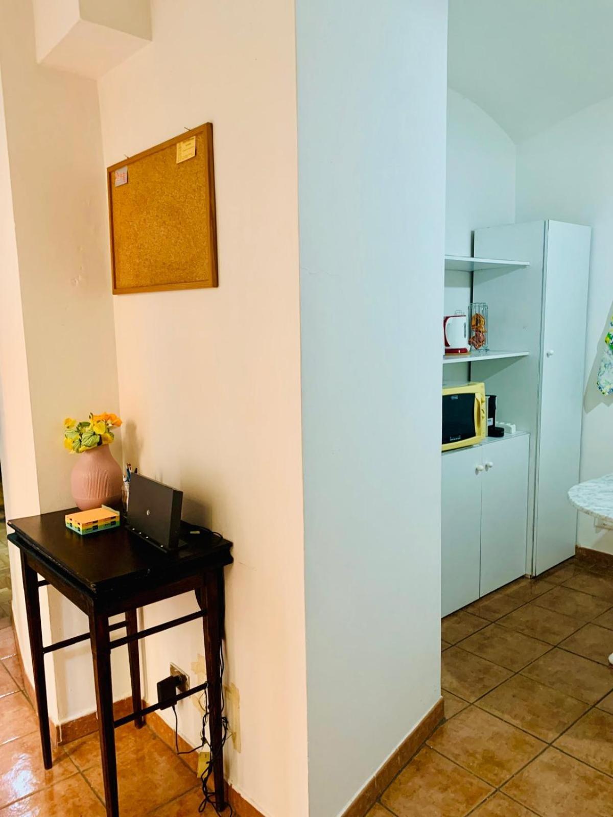 Vacanze Romane Colosseo Apartment Bagian luar foto